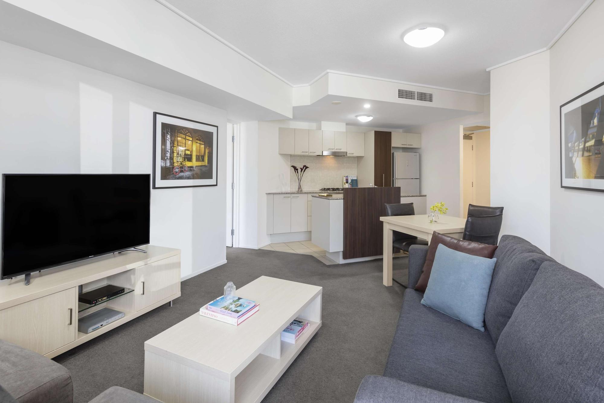 Oaks Brisbane Aurora Suites Экстерьер фото