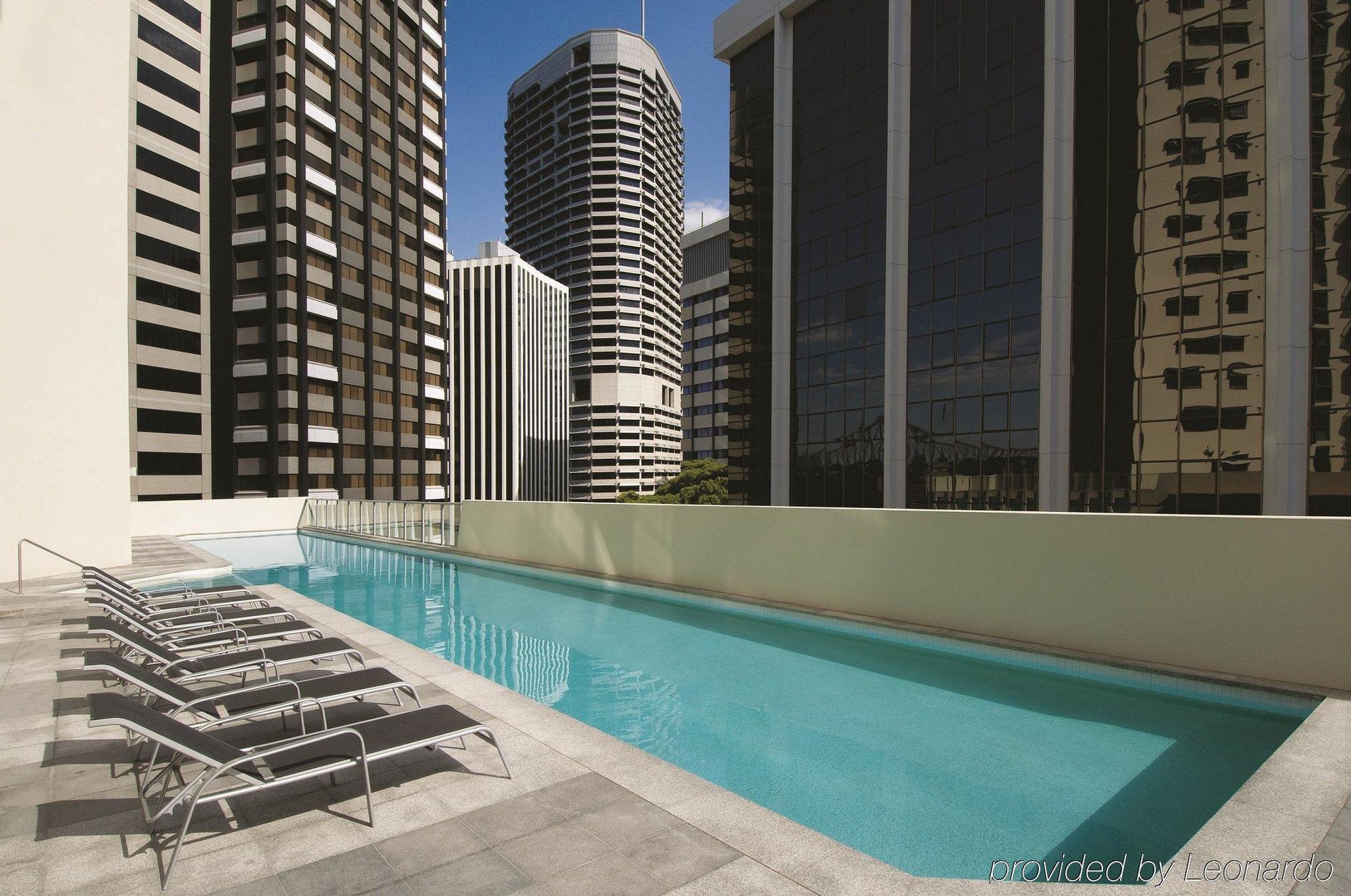 Oaks Brisbane Aurora Suites Экстерьер фото